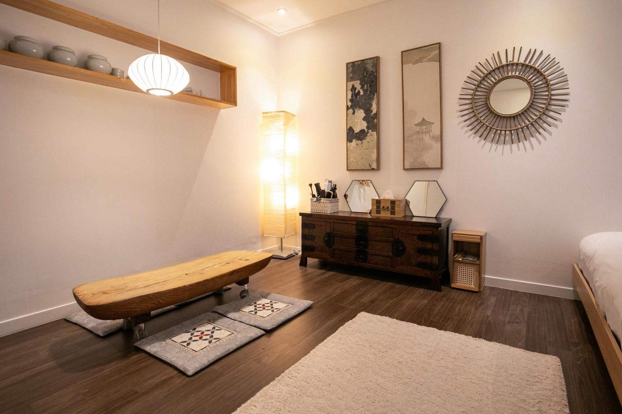 Bias K-Girl Guesthouse - Women Only Seoul Exterior photo