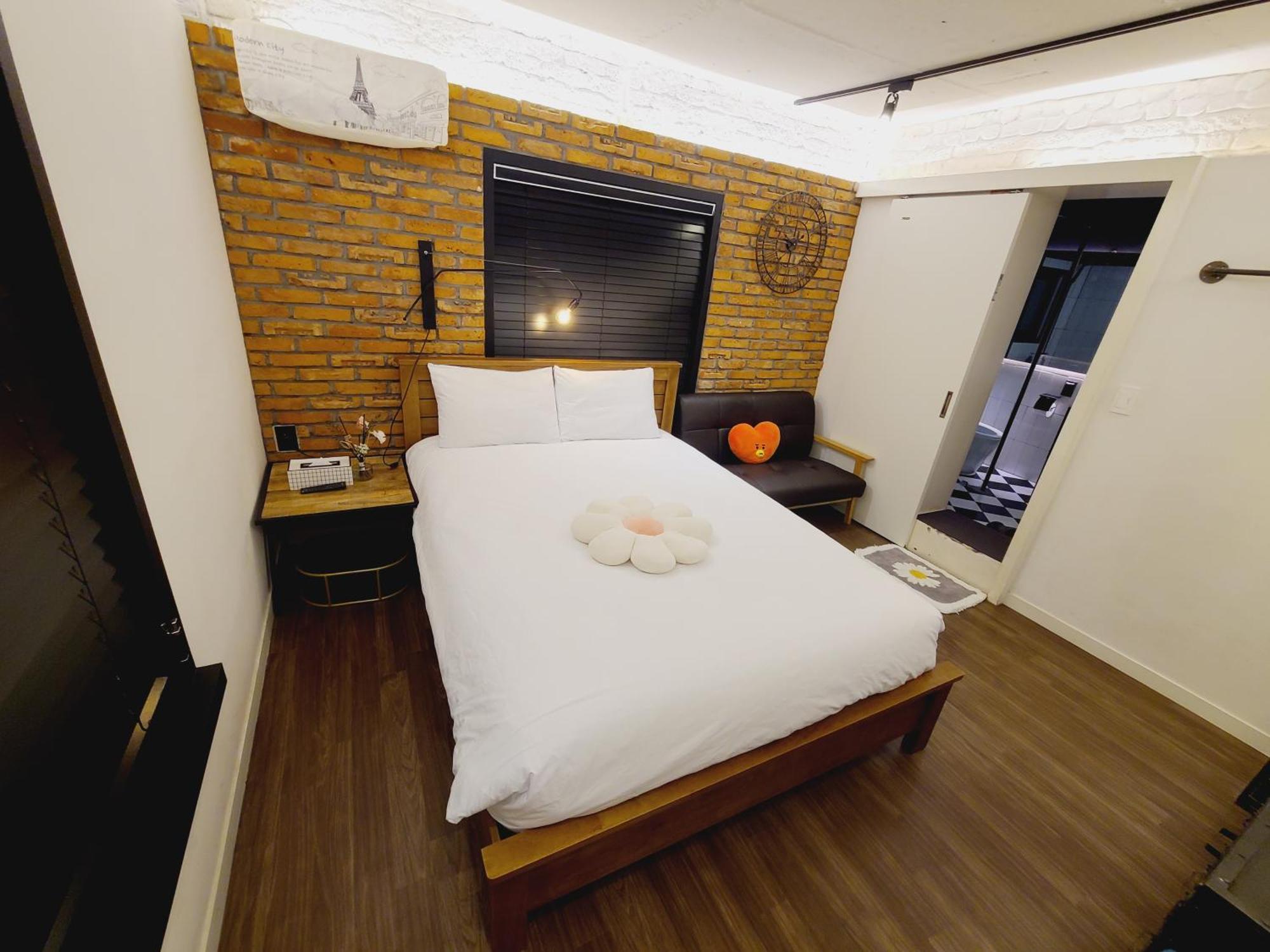 Bias K-Girl Guesthouse - Women Only Seoul Exterior photo